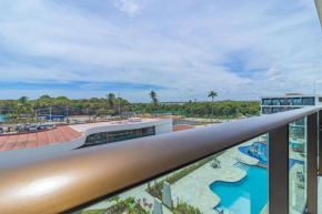Makia Beach #A310 - Flat com varanda por Carpediem